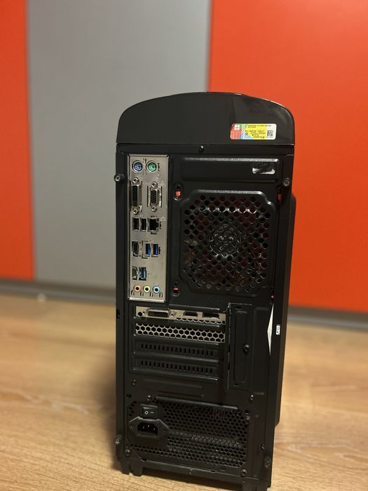 Геймърски/офис компютър