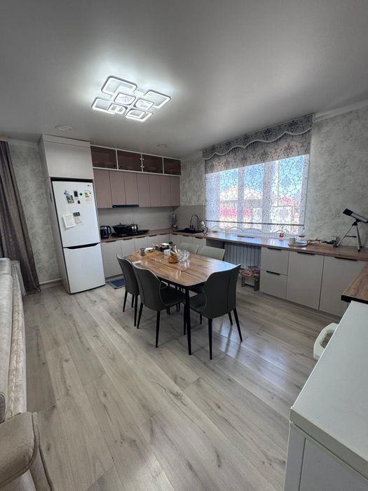 Дом 2021 г. Участок