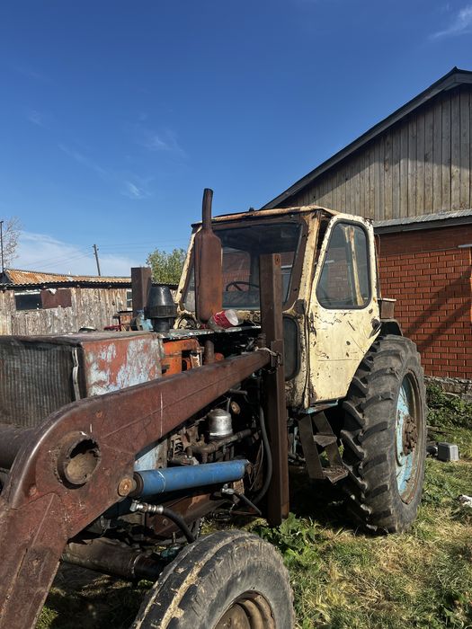 Трактор юмз-6.