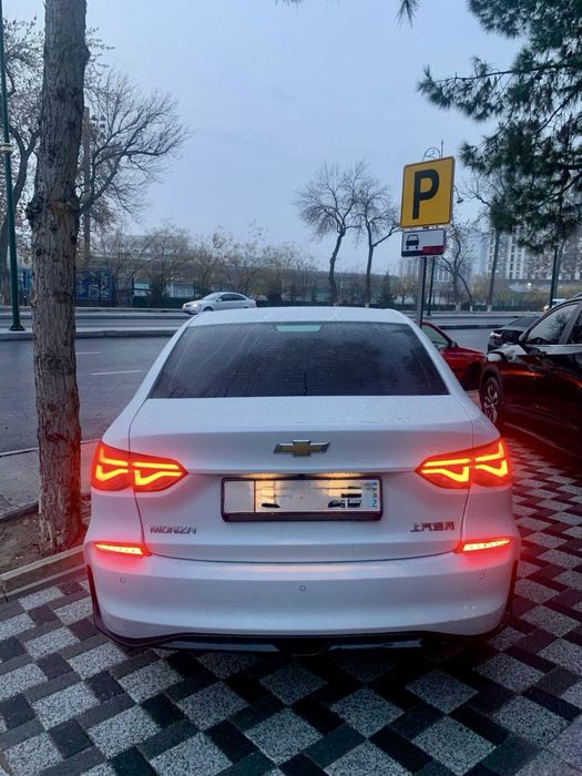 Монза сотилади кам юрган, краска тозза, жигаранг салон, ген берилади