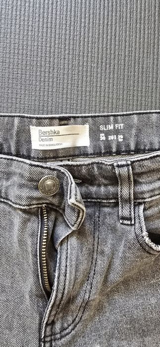 Три чифта къси дънки 62лв.