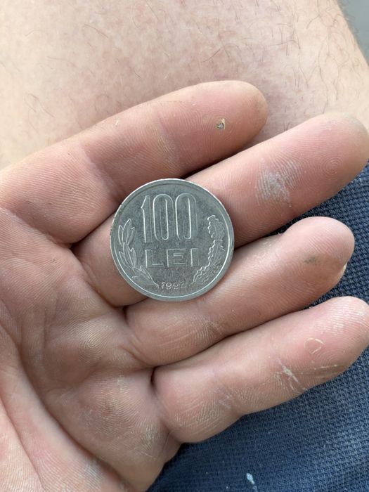 vand moneda 100 lei 1993