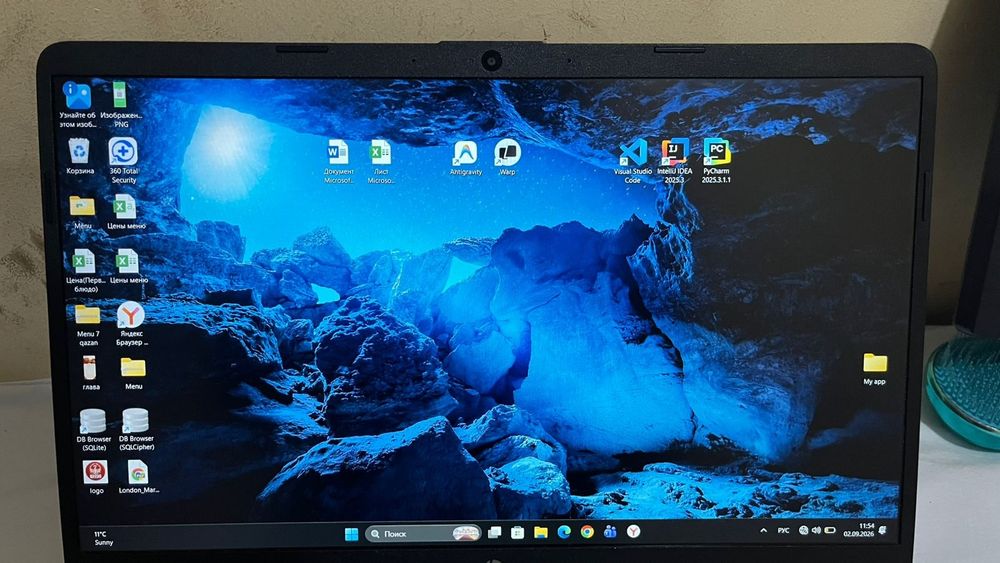 Ноутбук HP 15s-eq2093ur