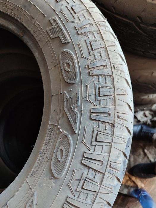 Шины б/у 275/65 r17