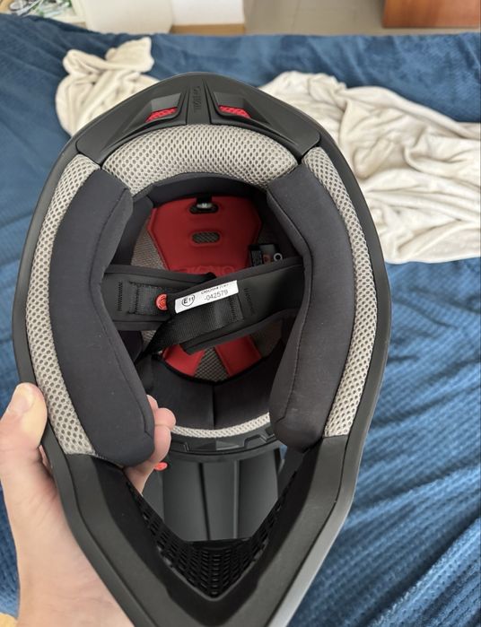 Каска Oneal нова и очила на 100%