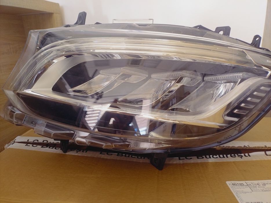 Far Led/Stanga Mercedes Sprinter!!!