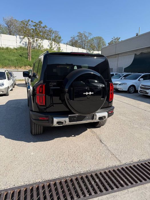 BYD Leopard  Titanium 2025. Offroad ga zo'r varyant. Li 7 o'rnigaxam.