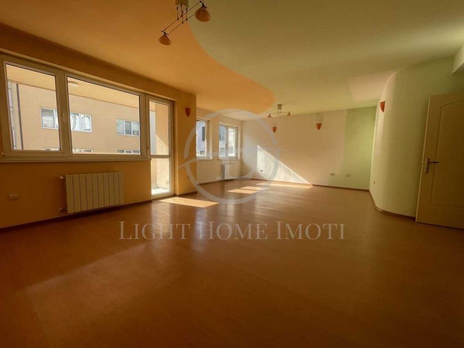 Продава се Къща в Пловдив, Каменица 2 - 582 кв.м за 1202 €/кв.м - Снимка #20