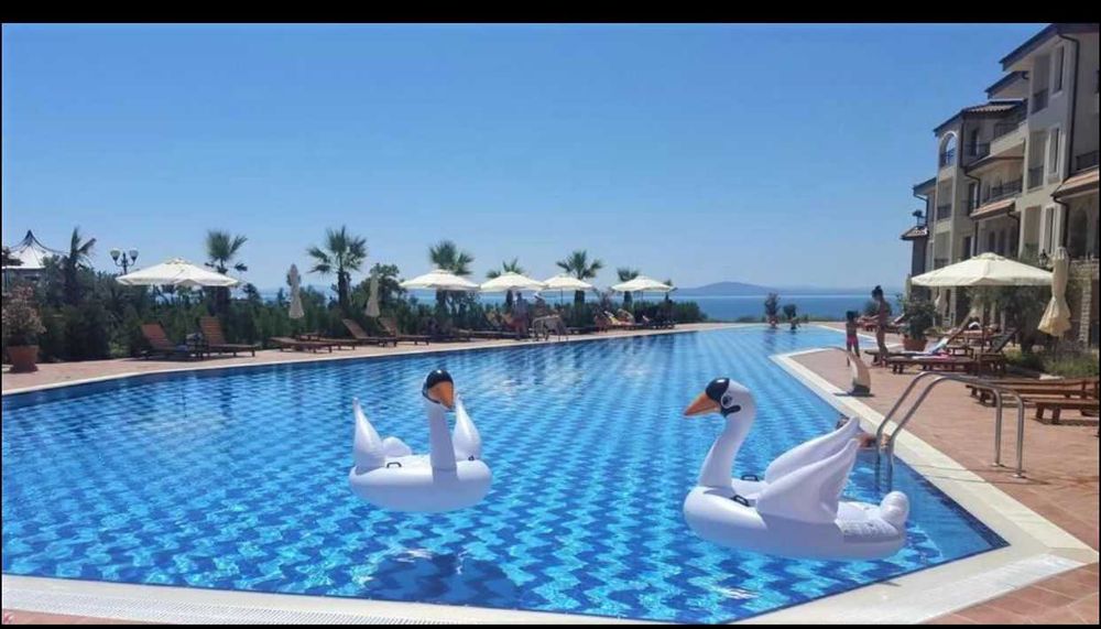 Апартаменти под наем Оазис Resort& Spa Лозенец, Burgas Beach Resort