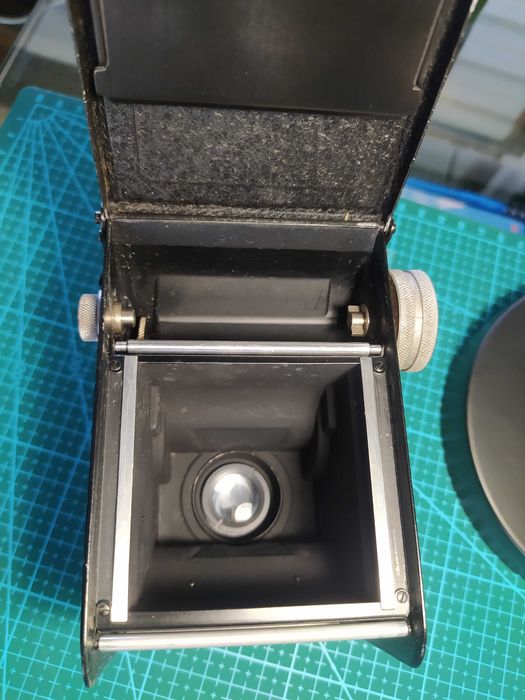 Фотоапарат ROLLEICORD от ранно поколение  Carl Zeiss Jena от 1936 до 1938г.