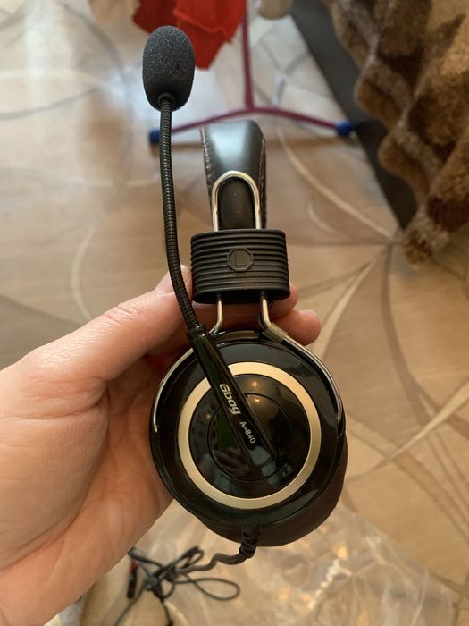 Продам наушники продам