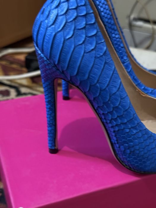 Новые модные туфли 33 размер