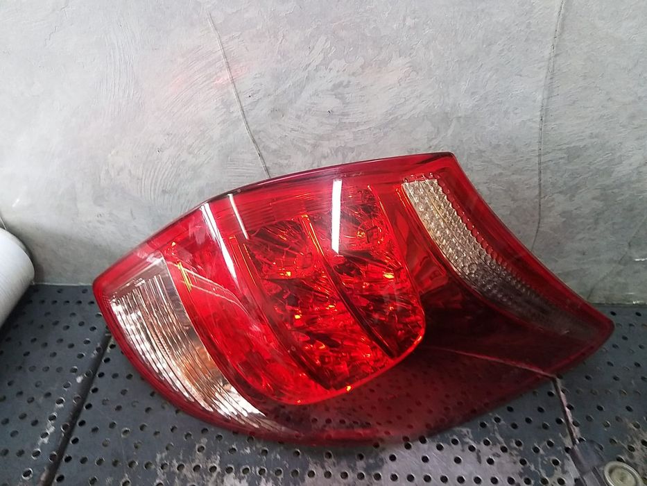 Stop tripla lampa stanga toyota rav 4 3 a3