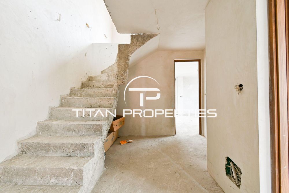 Тризонет за продажба в ж.к. Овча купел