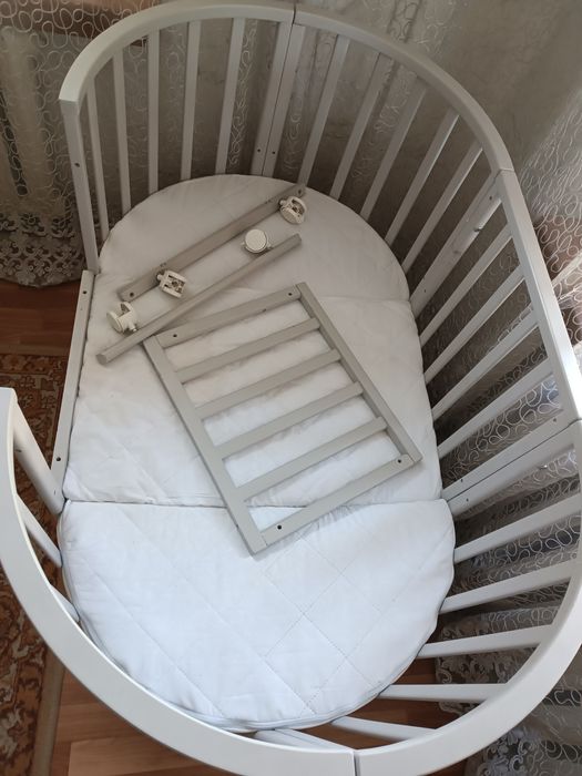 Продам манеж трансформер