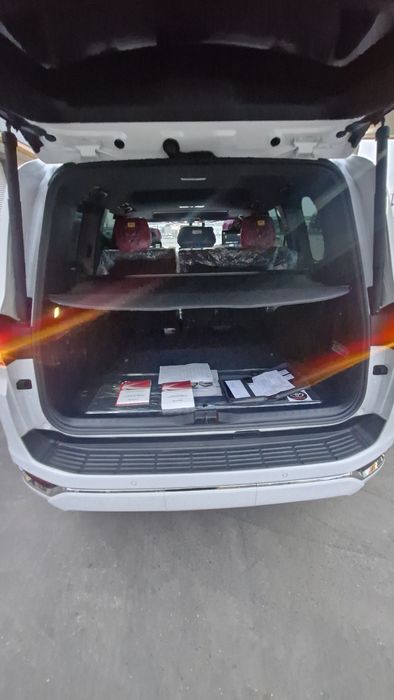 Тоуота Land cruiser 300 GXR Японка Vx  Машина Идиал как новая  2024год