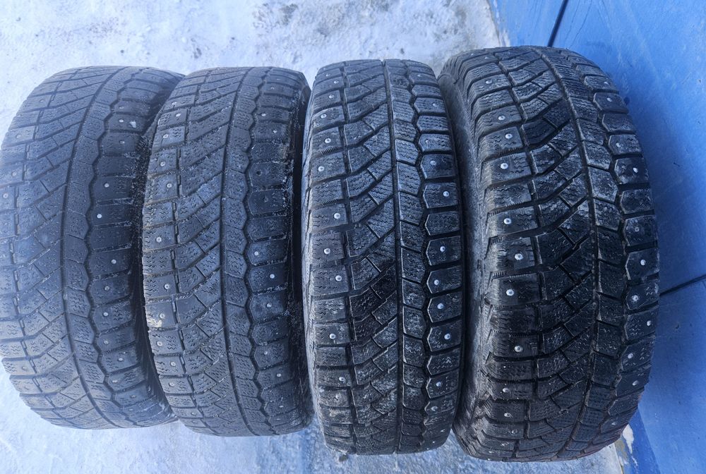 Комплект зимней резины на дисках на 13 Volkswagen