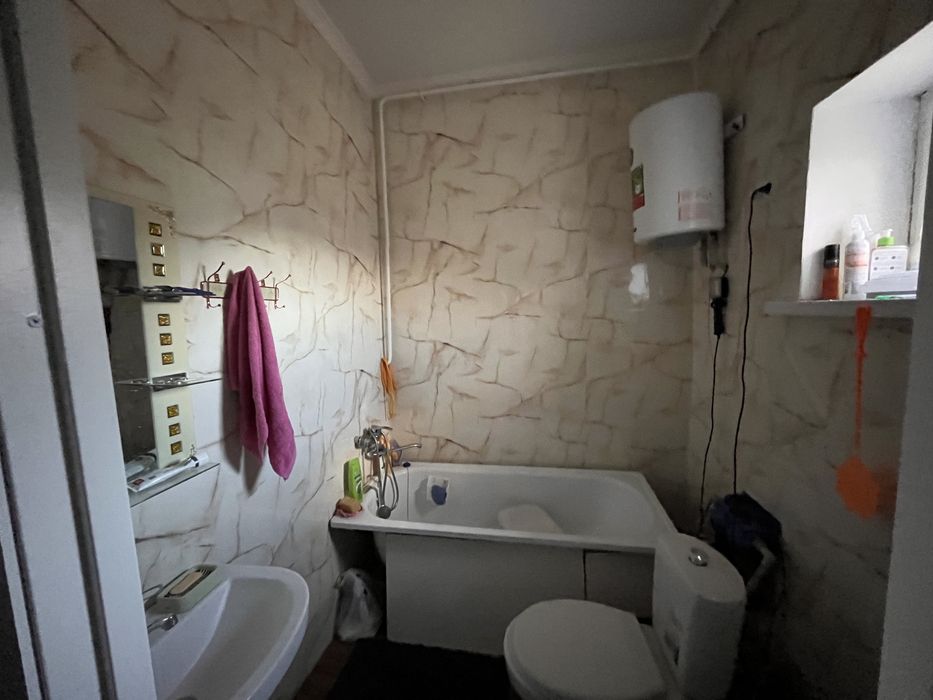 Дом и времянка в Арай