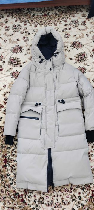 Продам куртку женскую