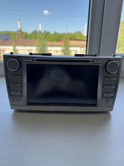 Продам оригинальную магнитолу на Камри 40-45
