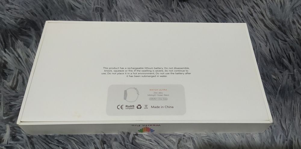 Продаются смарт часы.