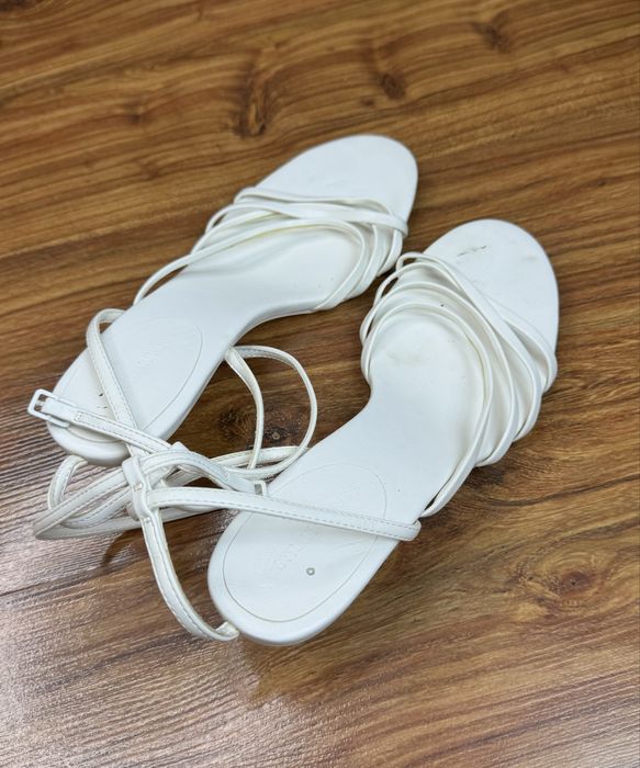 Кроссовки, боссоножки