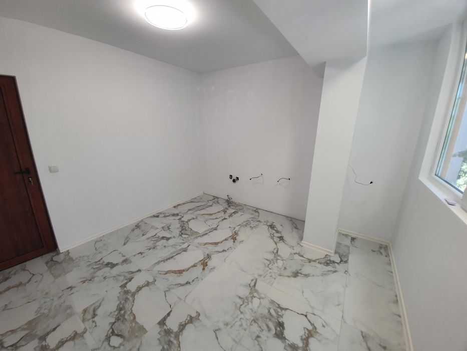 Продава се Тристаен апартамент в Велико Търново, Зона Б - 78 кв.м за 1353 €/кв.м - Снимка #10