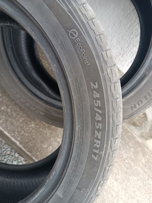 Продавам 4 бр. летни гуми 245/45 ZR17 – еднакви, DOT 2024