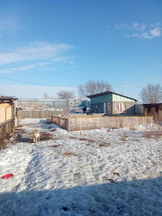 Продам землю с домом