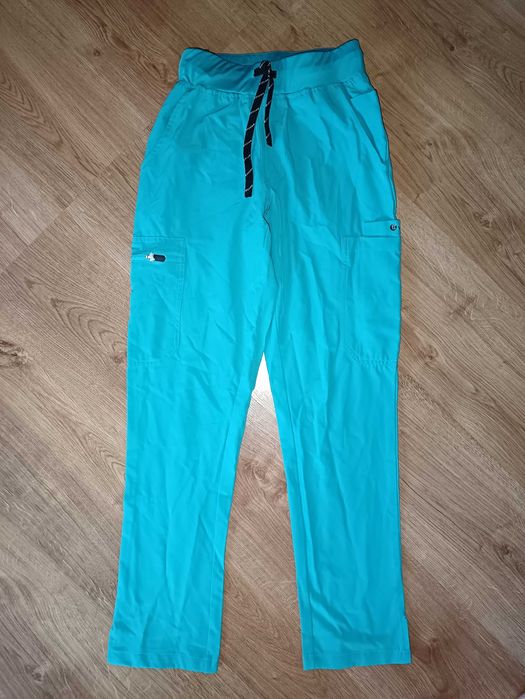 Дамско работно облекло