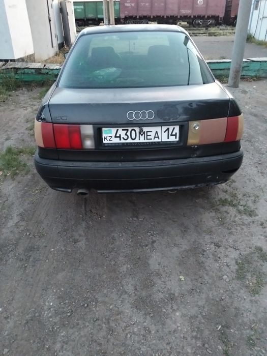 Продам Ауди 80 б4