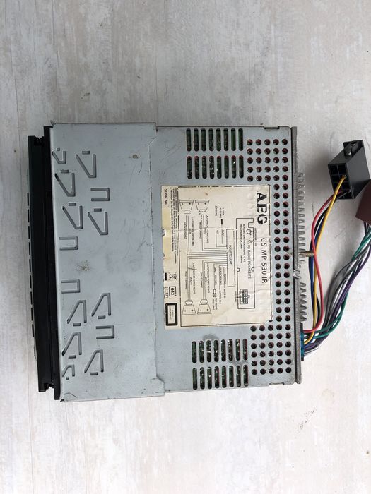 Касетофон за кола АEG