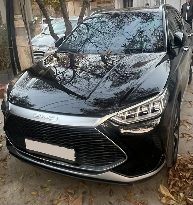 BYD Song Plus DM-i Гибрид 2023 2 позиция 110 км