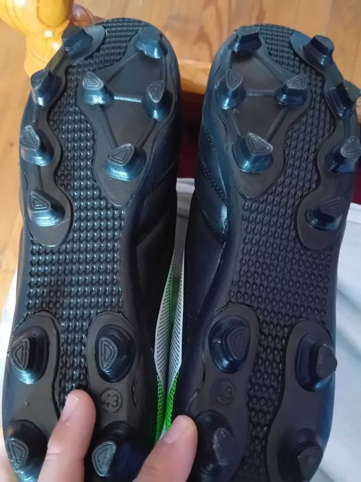 Ветровкa La Costa и бутонки Nike за футбол