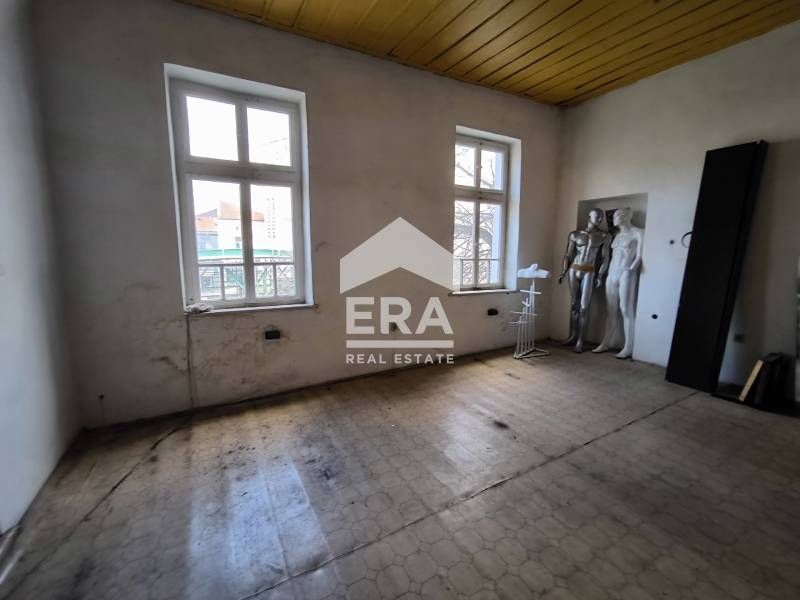 Търговско помещение център гр. Хасково