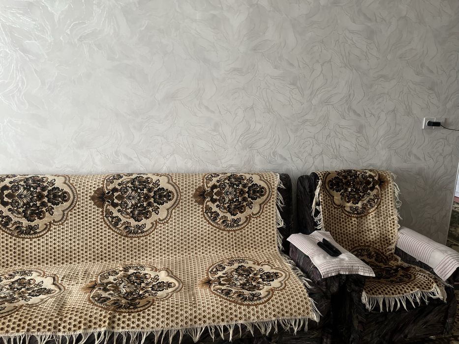 Гостевой диван с кресломи