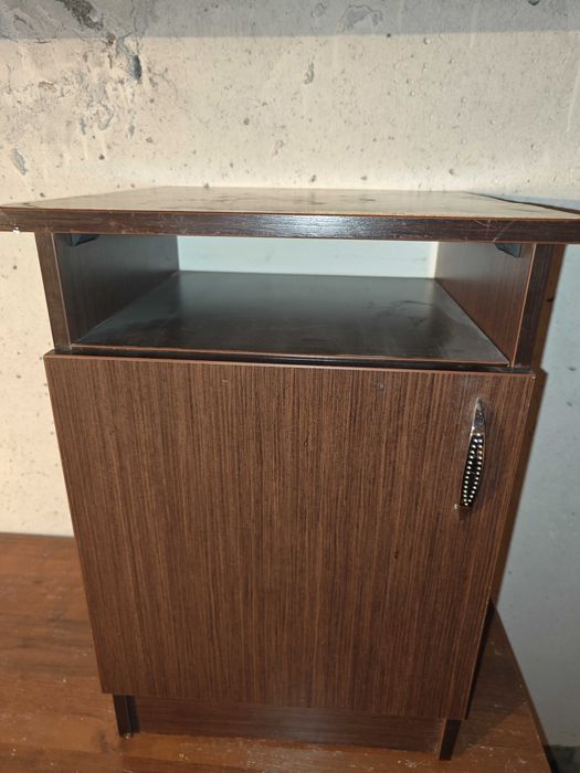 Тумба Прикроватная полка  станция метро Москва