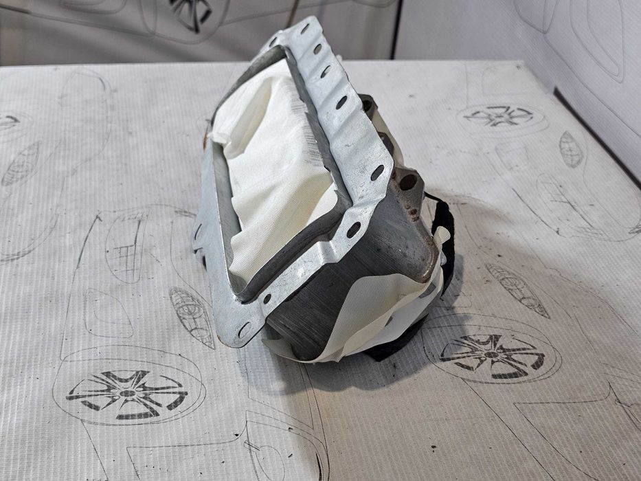 Airbag pasager bord Mini Cooper / One R56 R55 R57 2011 2.0 SD 135kW Cod OEM: 51452752767, 275573502 (5E3)