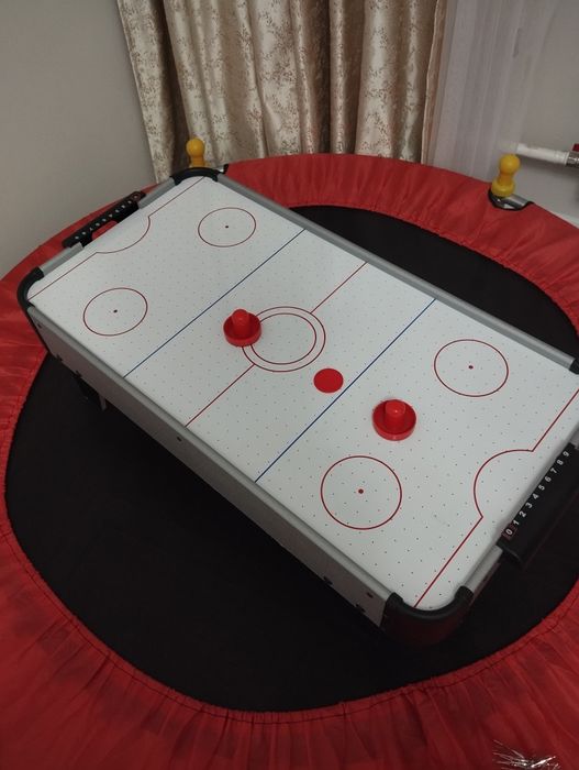 Аэрохоккей на ножках новый