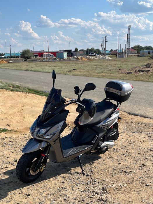 Продаеться самурай сутер 150 куб