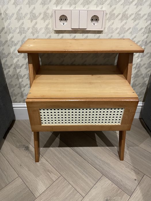 Тумба прикроватная