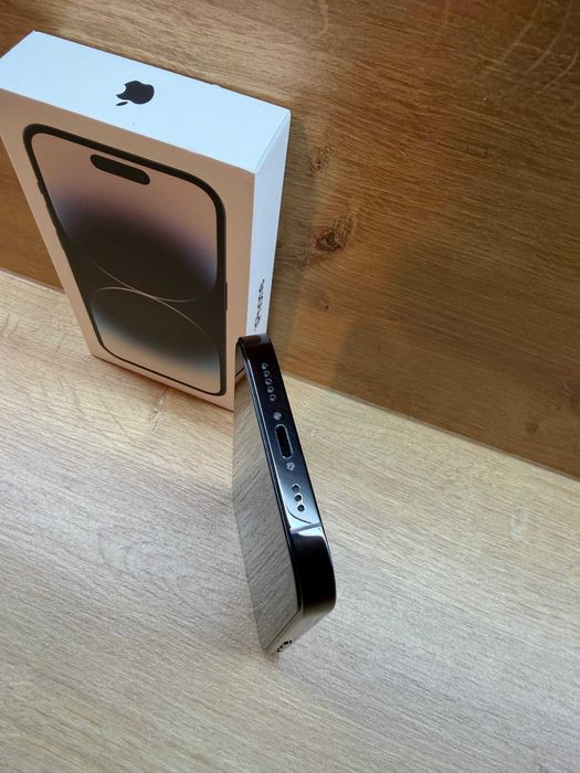 iPhone 14 Pro 256 GB model SUA [eSIM] Space Black, liber de rețea