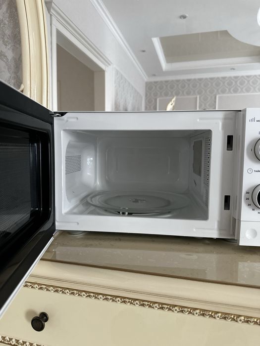 Продам микроволновую печь DEXP MW-70