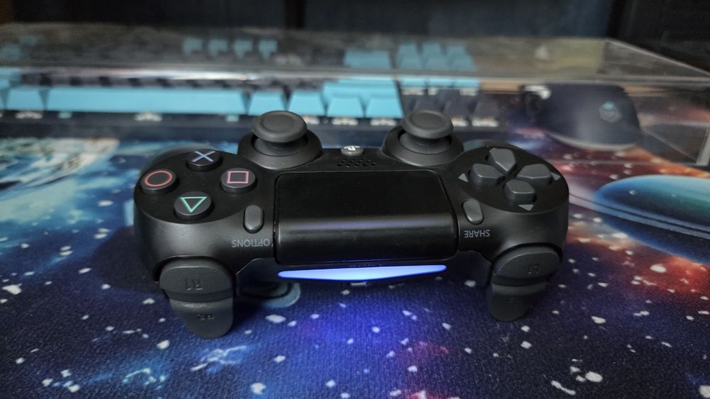 DUALSHOCK 4 Wireless Controller