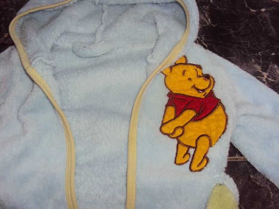 Махровый халатик на 2-3 года.