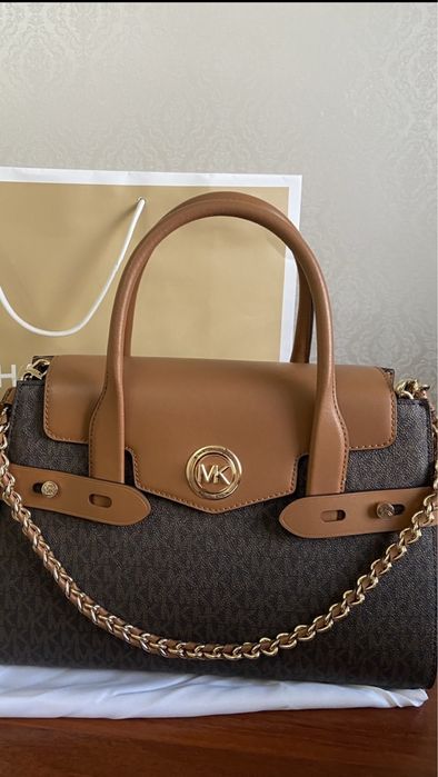 Продам сумку Carmen Michael Kors