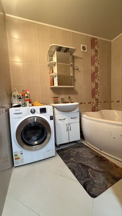 Срочно 3-х Казиту