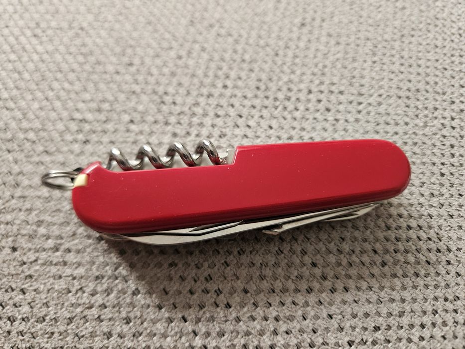 Victorinox  custom Yeoman
