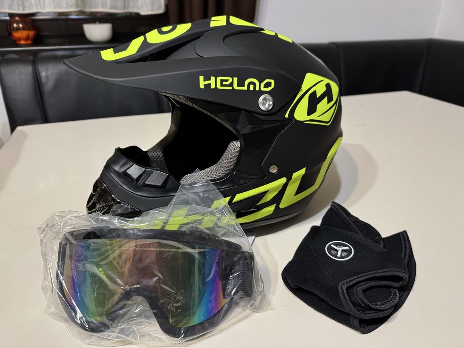 Casca moto cross atv + ochelari , marime 52-59 cm , NOU