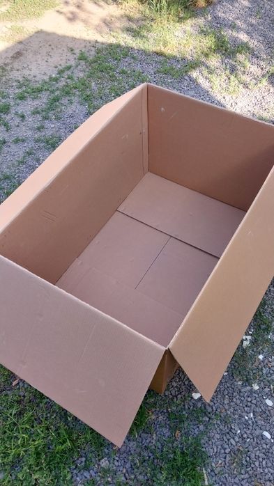 Коробка Плотная бумага